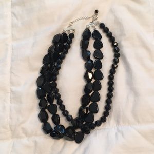 Black chunky necklace